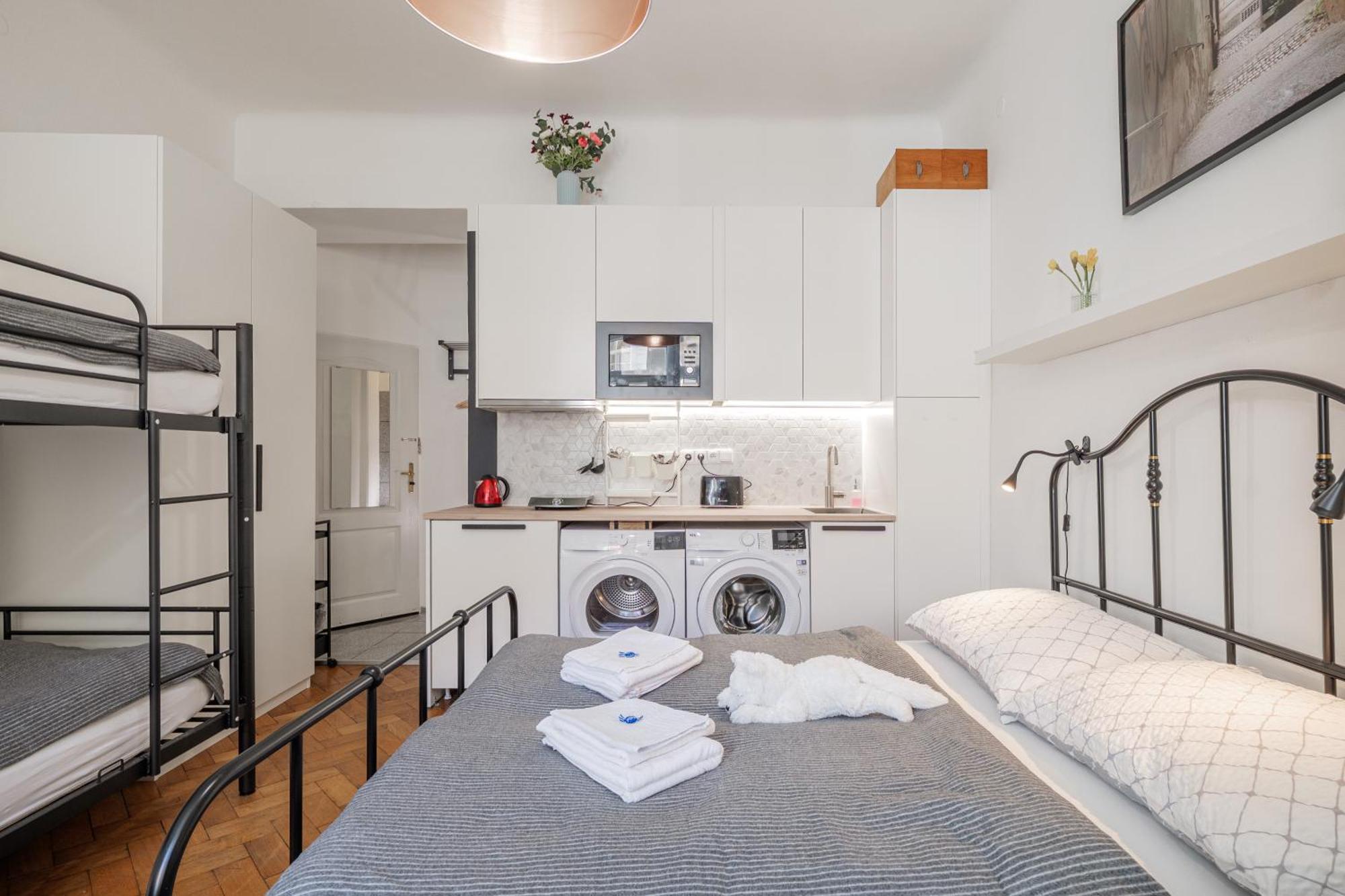 Bright Downtown Studio Πράγα Εξωτερικό φωτογραφία