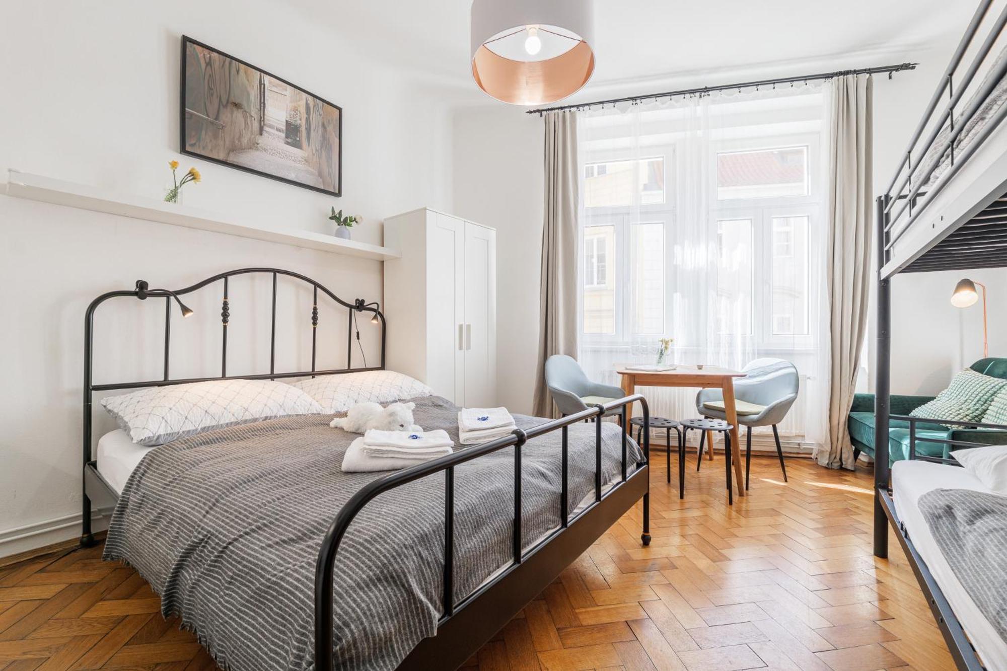 Bright Downtown Studio Πράγα Εξωτερικό φωτογραφία